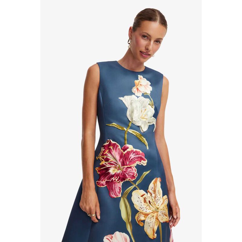 LEO LIN Cleo Embroidered Sleeveless Midi Dress - Lily Print In Indigo image number 2
